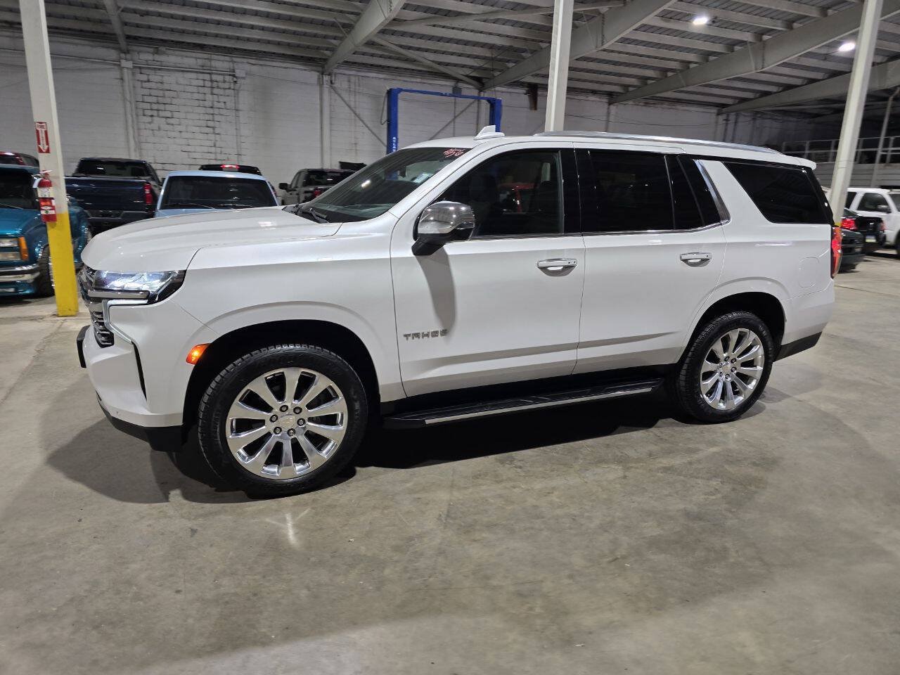 Used 2021 Chevrolet Tahoe Premier AWD/4WD image 3