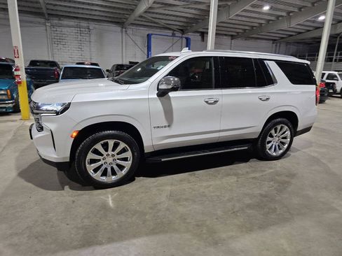 Used 2021 Chevrolet Tahoe Premier AWD/4WD image 3