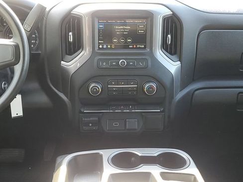Used 2019 Chevrolet Silverado 1500 Custom w/ Custom Value Package AWD/4WD image 12