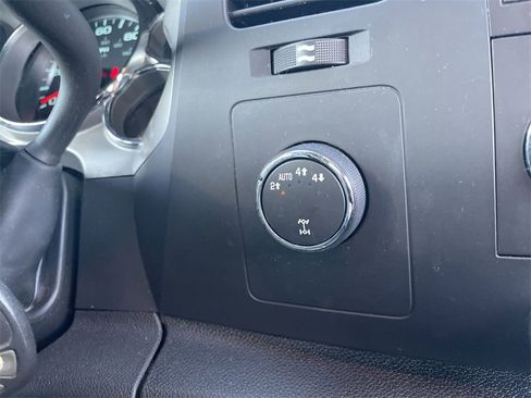 Used 2013 GMC Sierra 1500 SLE w/ Power Tech Package image 23