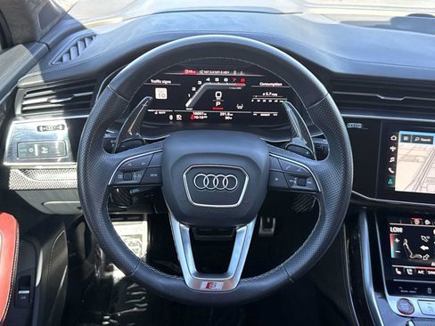Used 2022 Audi SQ7 Prestige w/ SQ7 Sport Package AWD/4WD image 27