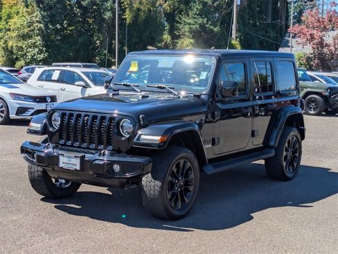 Used 2021 Jeep Wrangler Unlimited Sahara image 9