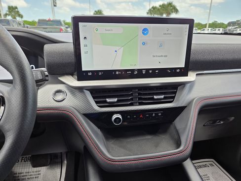 Used 2025 Ford Explorer ST-Line RWD image 36