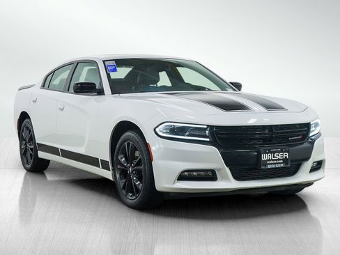 Used 2020 Dodge Charger SXT w/ Plus Group image 7