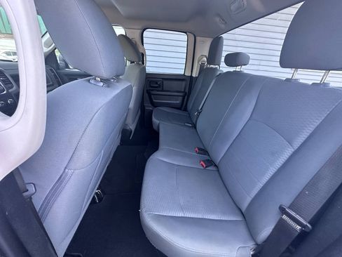 Used 2018 RAM 1500 Express w/ Express Value Package AWD/4WD image 12