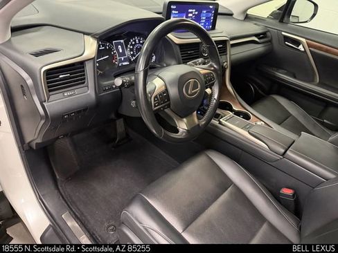 Used 2020 Lexus RX 350L Premium w/ Premium Package image 15