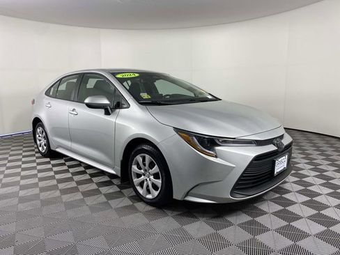 Used 2024 Toyota Corolla LE FWD image 1