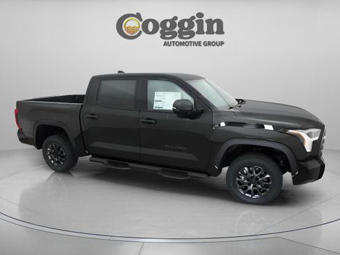 New 2026 Toyota Tundra SR5 w/ SR5 Convenience Package AWD/4WD image 25