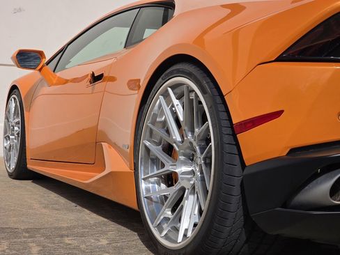 Used 2015 Lamborghini Huracan LP 610-4 image 41