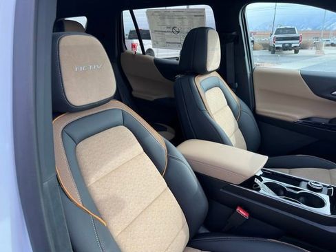 New 2026 Chevrolet Equinox ACTIV w/ Convenience Package III AWD/4WD image 33