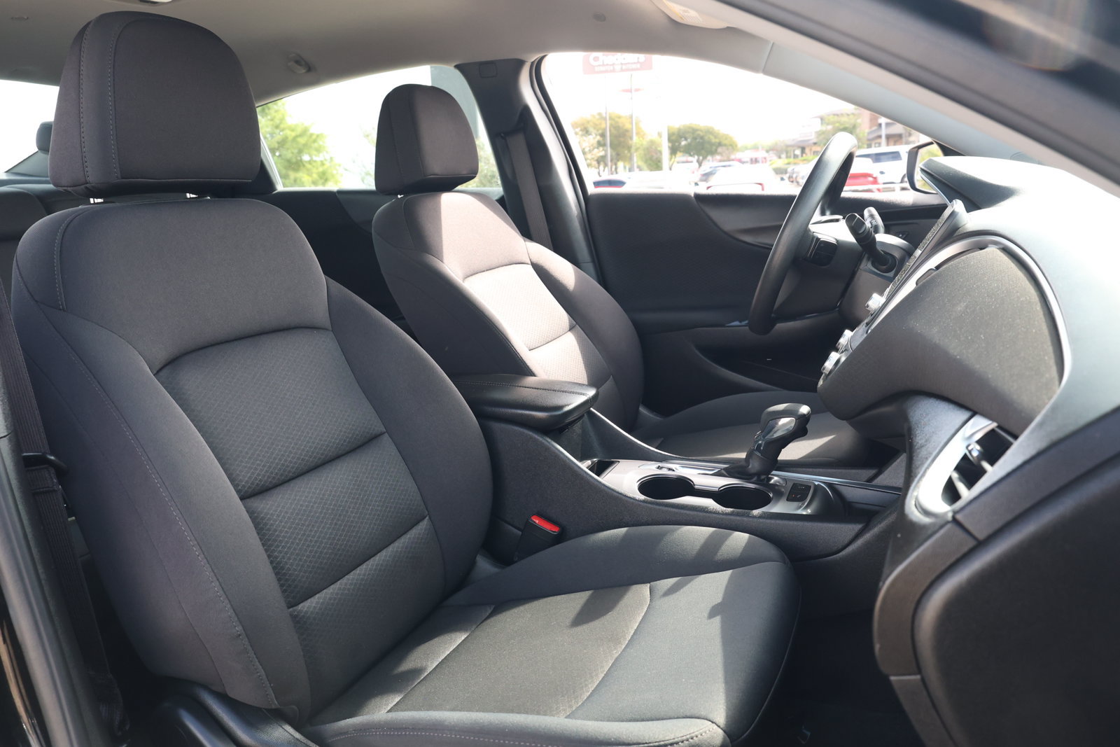 Used 2024 Chevrolet Malibu LT FWD image 29