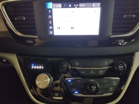 Used 2023 Chrysler Voyager LX FWD image 25