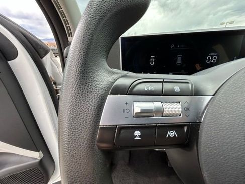 Used 2025 Hyundai Tucson SEL image 14