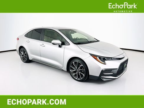 Used 2022 Toyota Corolla SE image 1