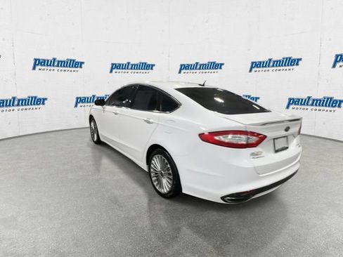 Used 2016 Ford Fusion Titanium FWD image 8