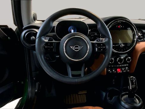 Used 2024 MINI Cooper S FWD image 5