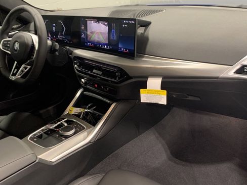 Certified 2025 BMW 430i Coupe w/ M Sport Package RWD image 25