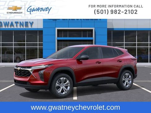 New 2026 Chevrolet Trax LS image 2