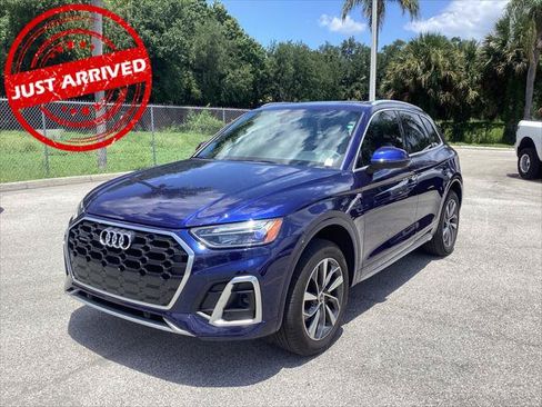 Used 2023 Audi Q5 2.0T Premium w/ Convenience Package AWD/4WD image 1