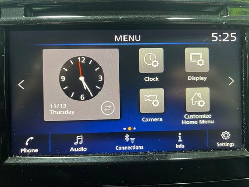 Used 2020 Nissan Rogue S image 10