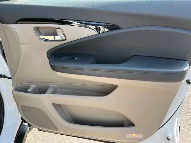 Used 2022 Honda Pilot Elite image 29