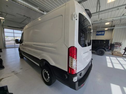 Used 2024 Ford Transit 250 148 Medium Roof w/ Load Area Protection Package RWD image 4
