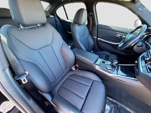 Used 2020 BMW 330i Sedan w/ Driving Assistance Package image 15