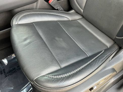 Used 2021 GMC Yukon XL Denali AWD/4WD image 14