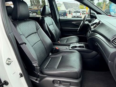 Used 2019 Honda Passport EX-L image 25