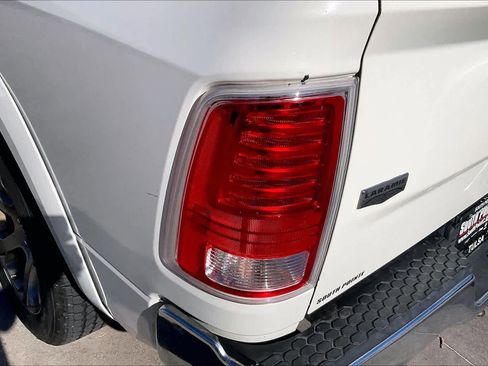 Used 2018 RAM 1500 Laramie w/ Convenience Group image 27