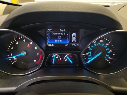 Used 2014 Ford Escape Titanium w/ Equipment Group 401A FWD image 23