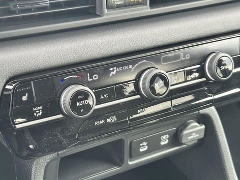 New 2026 Honda Pilot Sport image 21