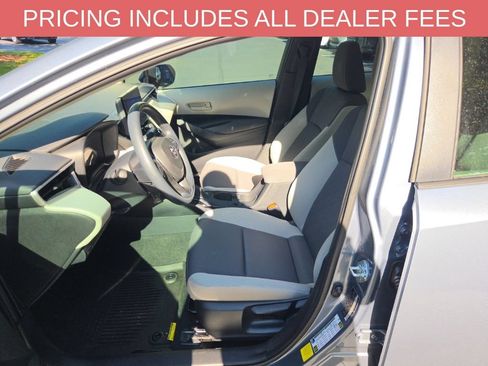 Used 2024 Toyota Corolla LE FWD image 5