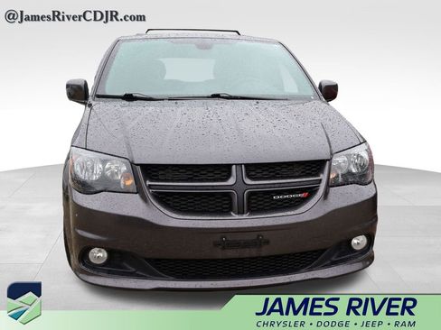 Used 2019 Dodge Grand Caravan GT FWD image 6