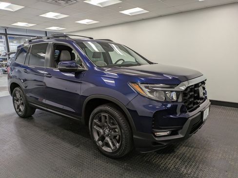 Certified 2023 Honda Passport EX-L image 3