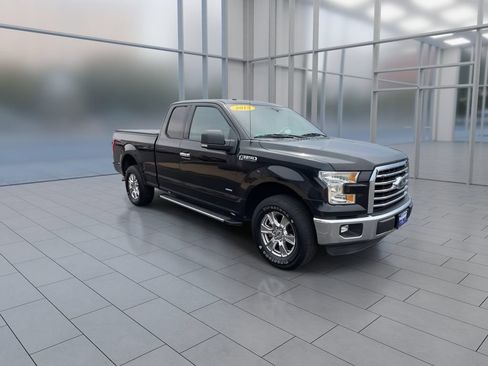 Used 2015 Ford F150 XLT w/ Equipment Group 302A Luxury AWD/4WD image 2