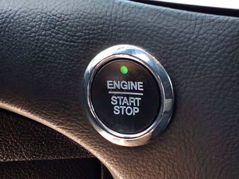 Used 2019 Ford Edge SEL w/ Equipment Group 201A FWD image 26