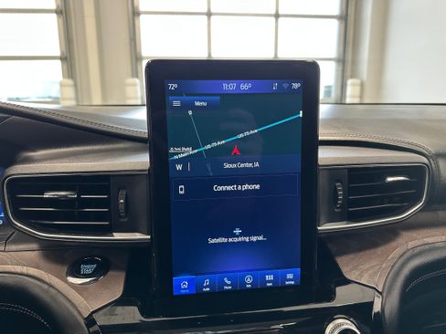 Used 2022 Ford Explorer Platinum w/ Equipment Group 601A image 20