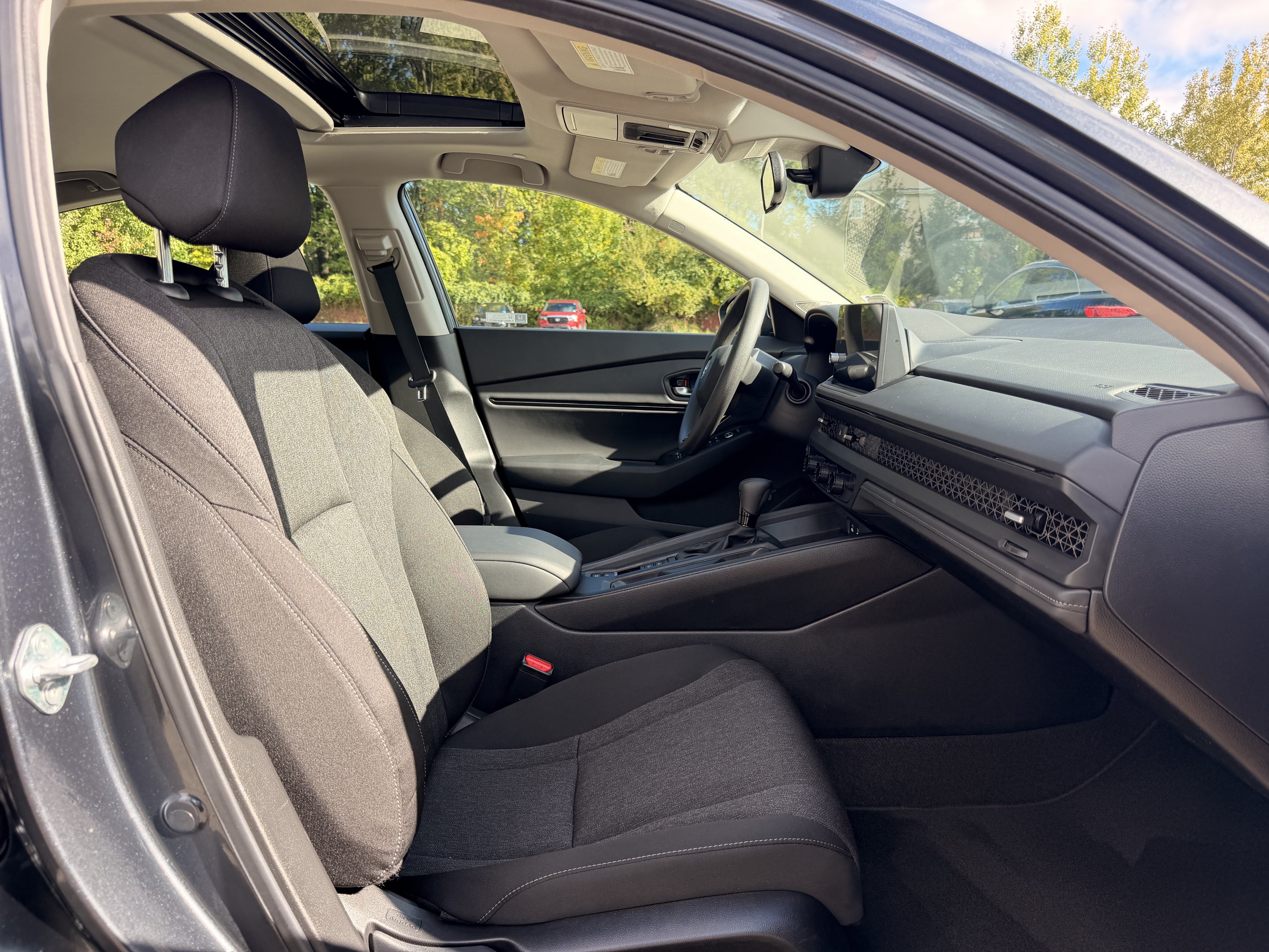 Used 2026 Honda Accord SE image 15
