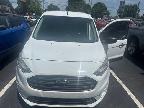 Used 2019 Ford Transit Connect XLT FWD image 2