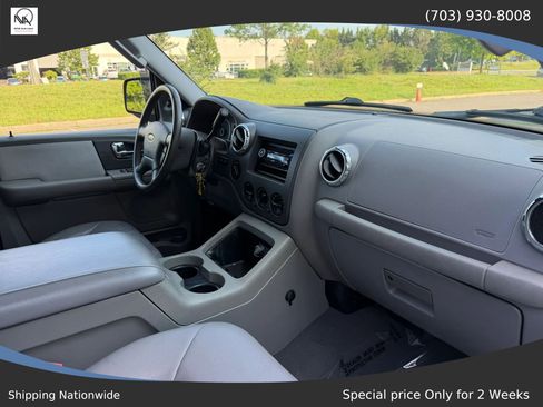 Used 2005 Ford Expedition XLT AWD/4WD image 33