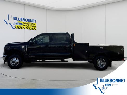 New 2026 Ford F350 Lariat AWD/4WD image 1
