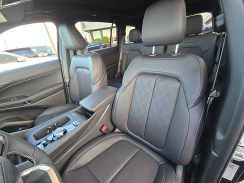 New 2026 Jeep Cherokee Overland w/ Trailer Tow Group image 26