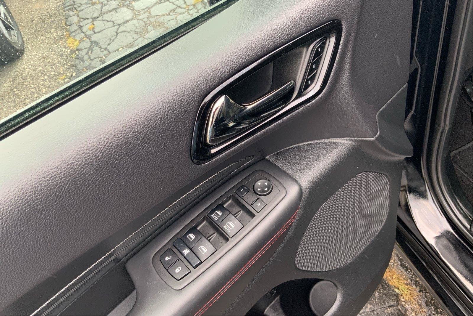 Used 2025 Dodge Durango R/T AWD/4WD image 21