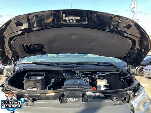 Used 2024 Mercedes-Benz Sprinter 2500 image 13