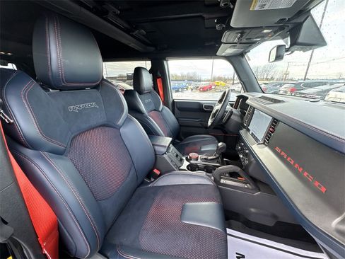 Used 2024 Ford Bronco Raptor w/ Interior Carbon Fibre Pack image 25