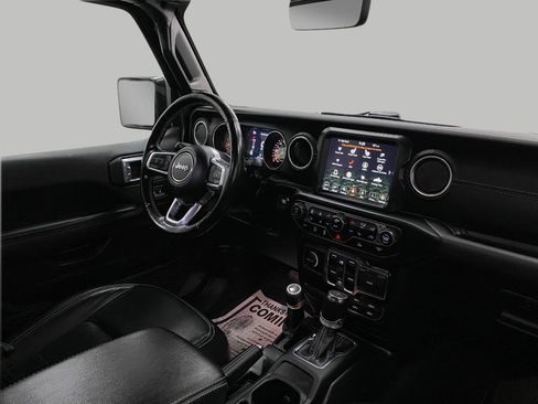 Used 2022 Jeep Gladiator Overland w/ Popular Equipment Package AWD/4WD image 19