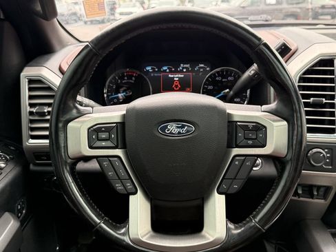 Used 2018 Ford F250 Platinum w/ Platinum Ultimate Package AWD/4WD image 18
