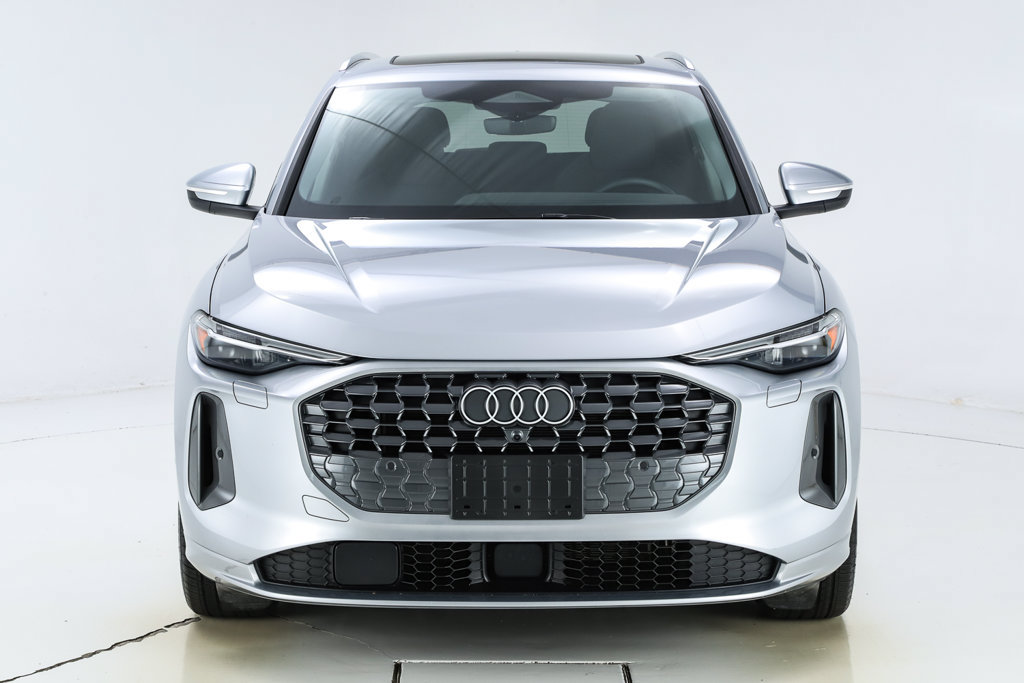 Used 2025 Audi Q5 Prestige AWD/4WD image 32
