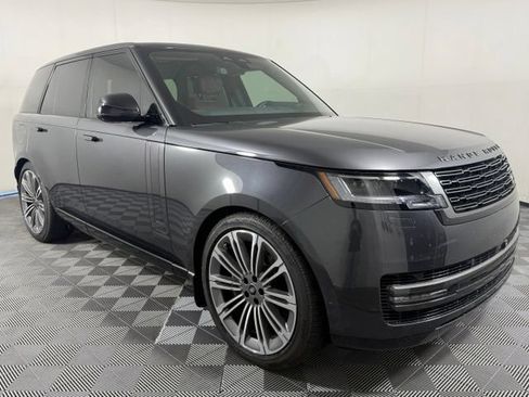 Used 2025 Land Rover Range Rover Autobiography AWD/4WD image 8